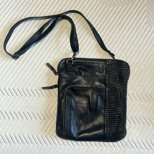 Milo Crossbody - Excellent Condition